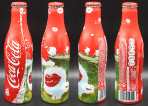 Coca-Cola / Happiness Factory / Kissy Puppy Image