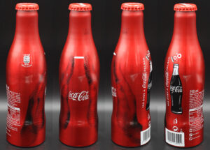 Coca-Cola / 100 Years Of Contour Bottle / Hand Image