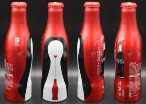 Coca-Cola / 100 Years Of Contour Bottle / Straw Image