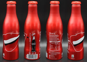 Coca-Cola / 100 Years Of Contour Bottle / Smile Image