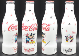 Coca-Cola / Mickey Mouse / Happy Valentines Day / Kiss Image