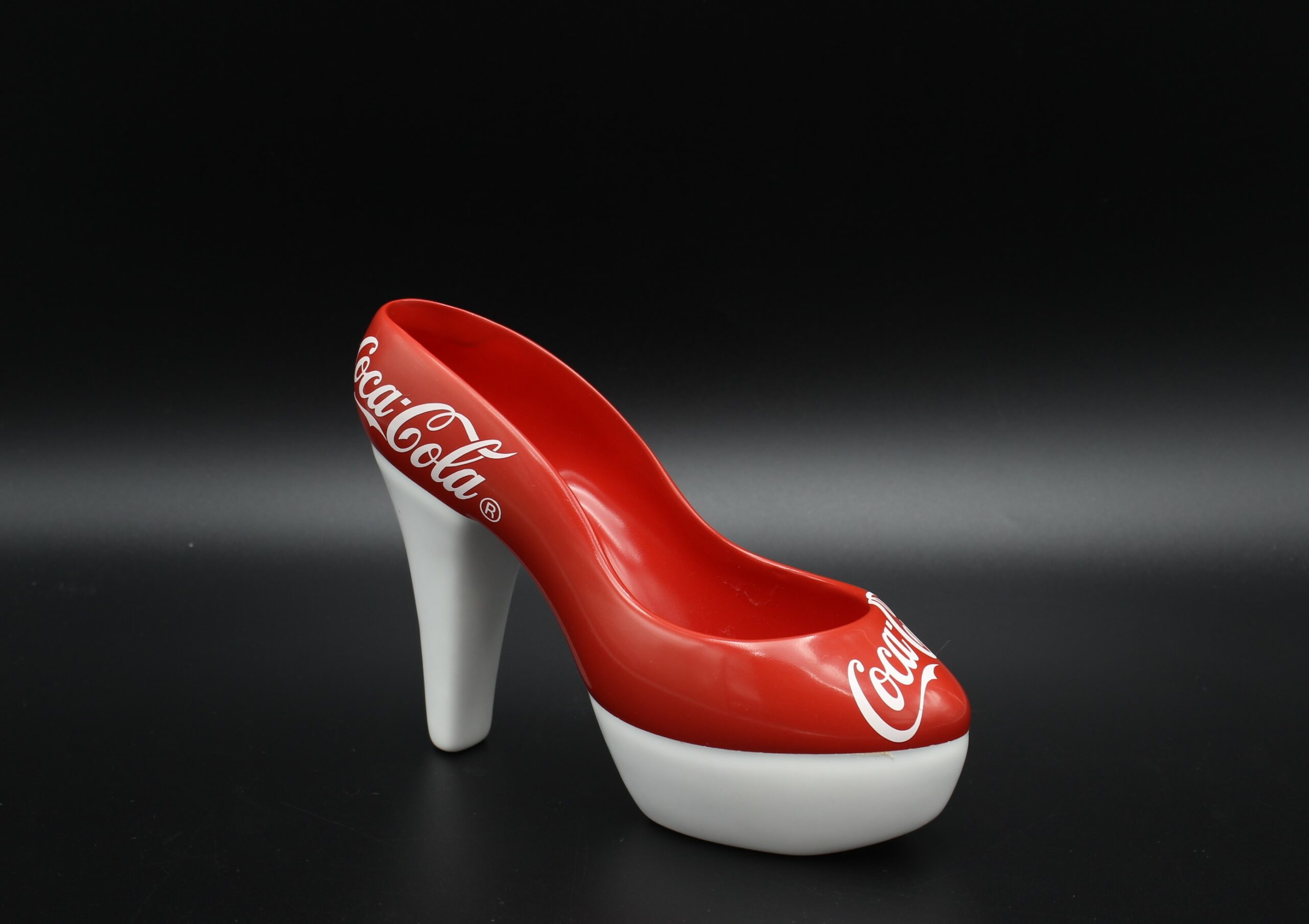 Coca-Cola / Porcelain Pumps Image