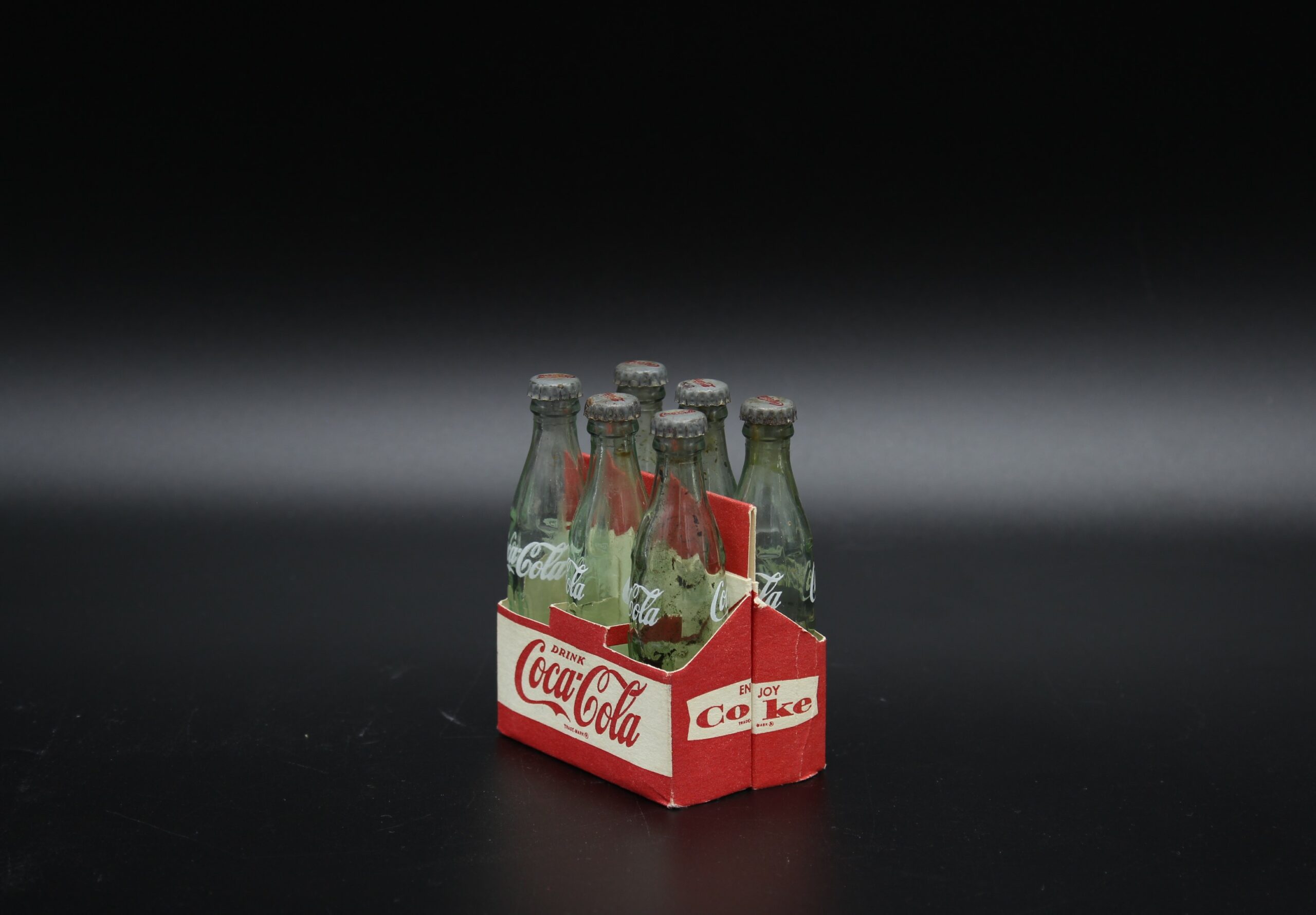 Coca-Cola / Mini Bottles / 6 Pack Paper Carrier Image