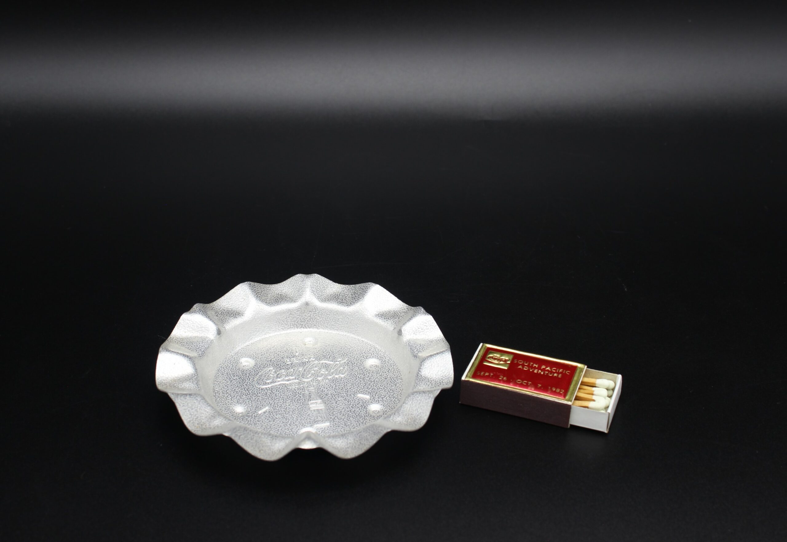 Coca-Cola / Ashtray Metal With Matches Box Image