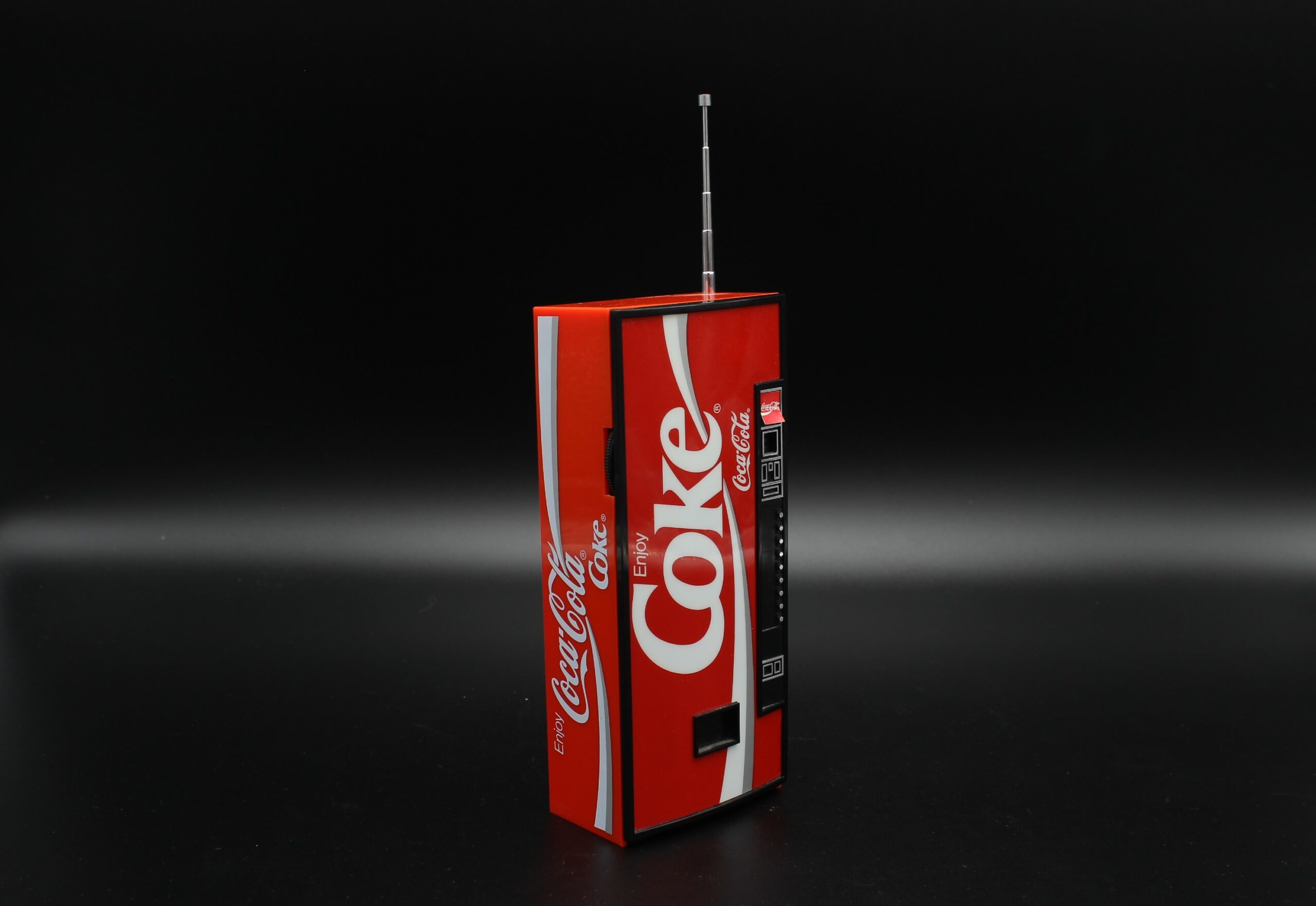 Coca-Cola / Vending Machine Radio Image