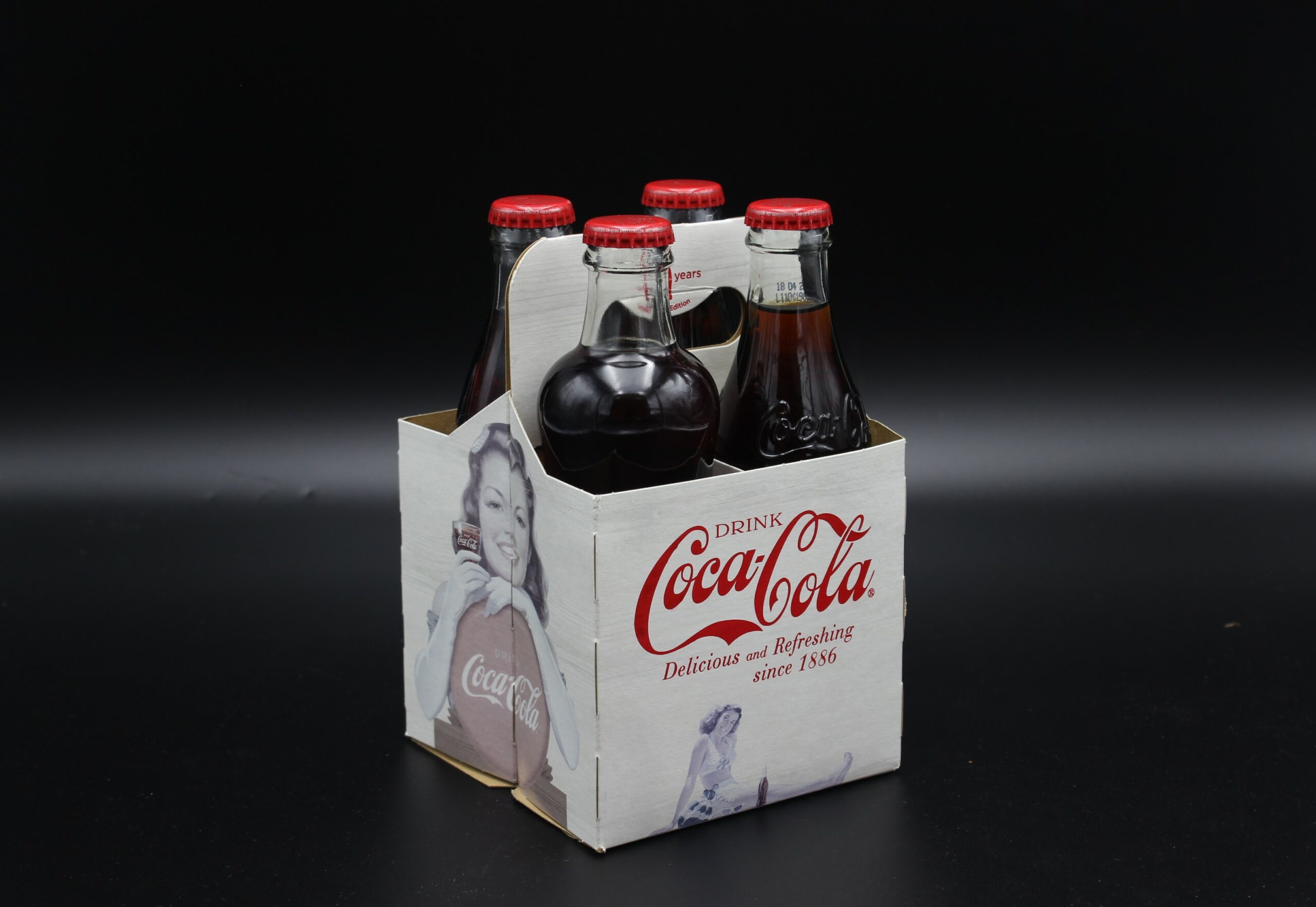 Coca-Cola / 4 Pack / 125 Years Image