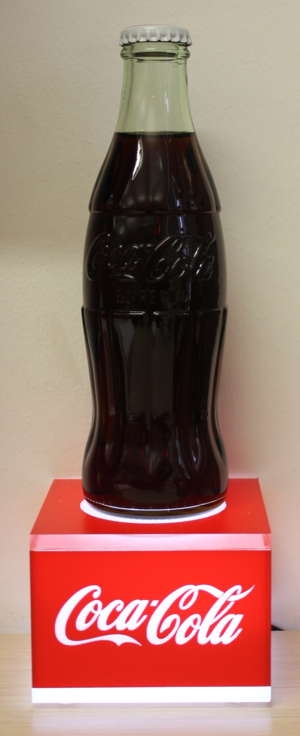 Coca-Cola / Lighted Bottle Display Image