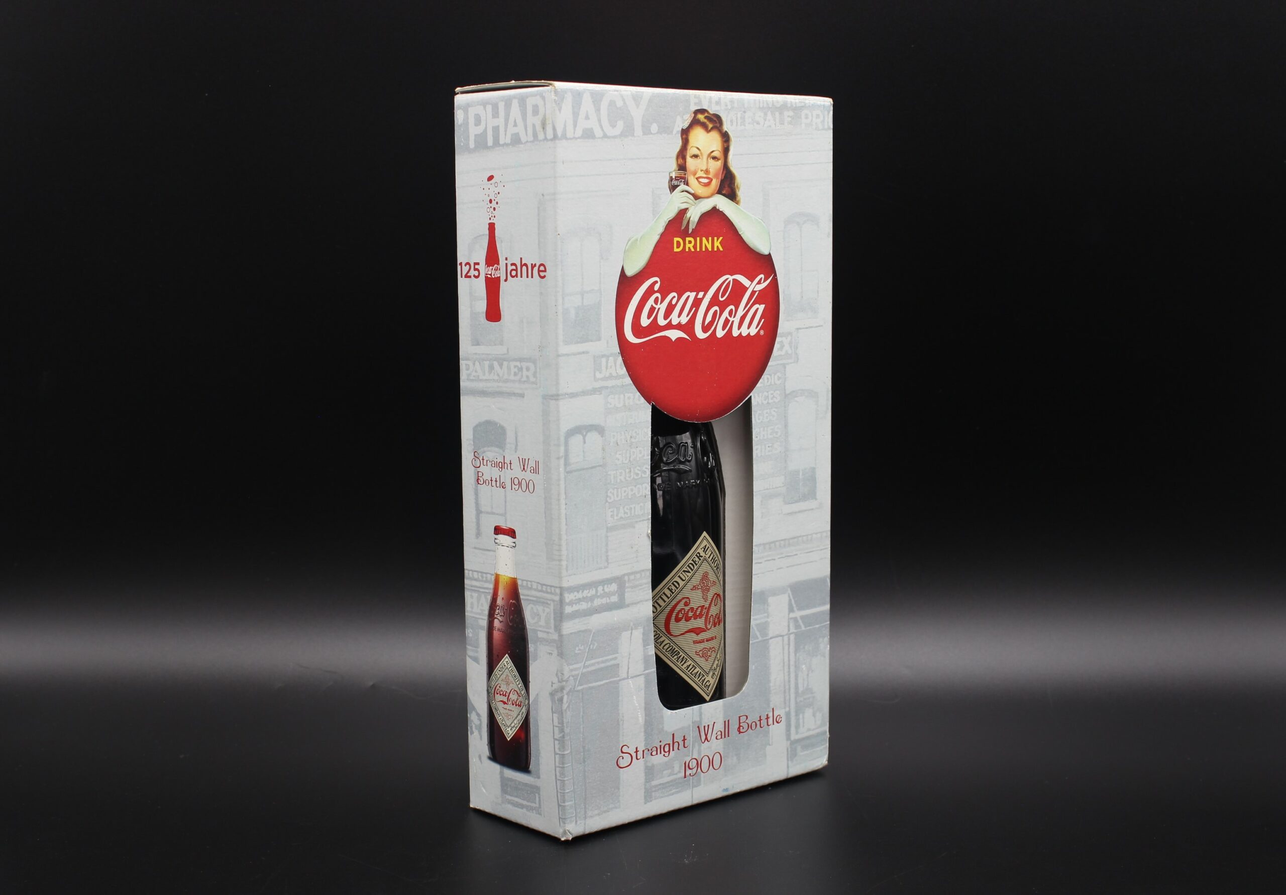 Coca-Cola / Straight Wall Bottle 1900 With Box Image