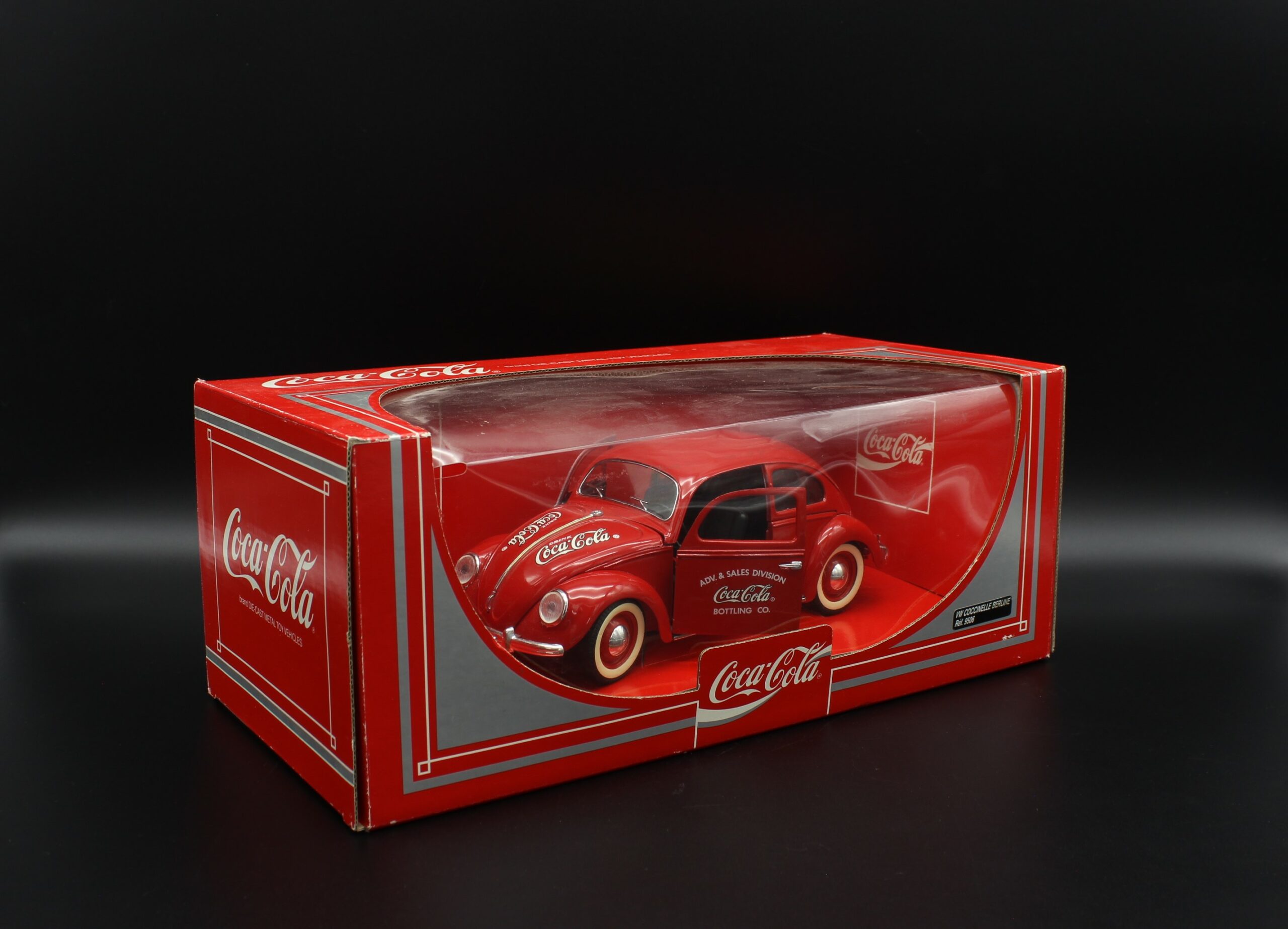 Coca-Cola / VW Coccinelle Berline Ref. 9506 1:18 Image