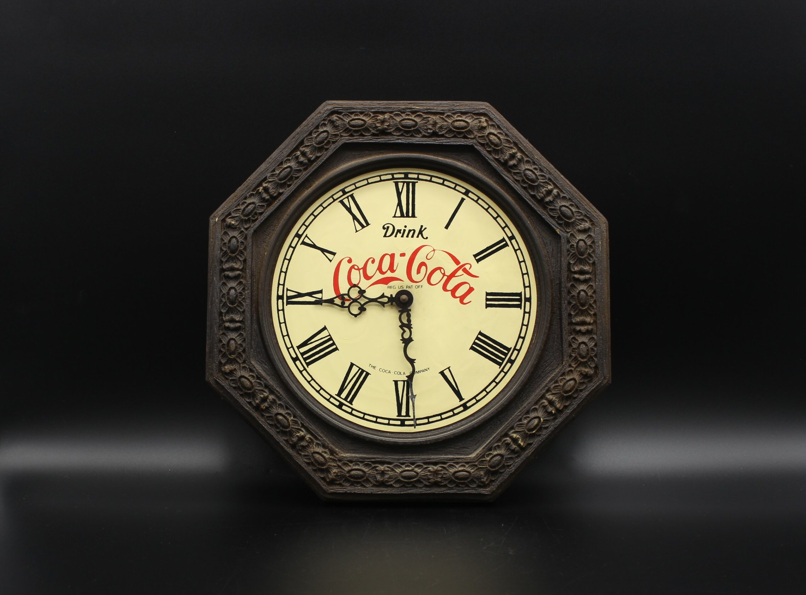 Coca-Cola / Wall Clock Wood Optic Image