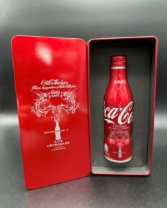 Coca-Cola / CACC / Red Club Bottle With Metal Box / #1 Image