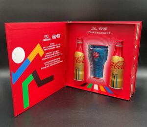 Coca-Cola / Olympics / Tokyo 2020 / Bottles & Blue Mug / Box Image