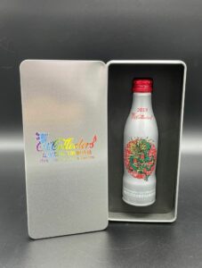 Coca-Cola / CACC / Silver Dragon Club Bottle With Metal Box Image