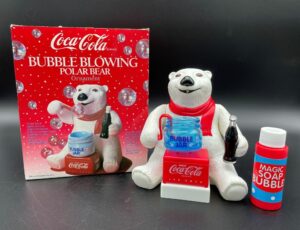 Coca-Cola / Bubble Blowing Polar Bear Image