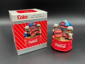 Coca-Cola / Busy Bottlers / Mini Action Musical Image