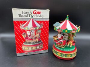 Coca-Cola / Deluxe Action Musical / Jingle Bells Image