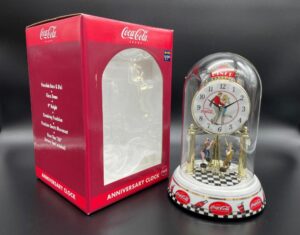 Coca-Cola / Anniversary Clock / Diner Image