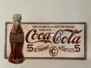 Coca-Cola / Metal Sign / Delicious And Refreshing Image