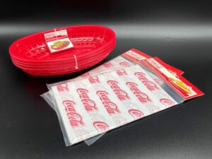 Coca-Cola / 4 Snack Baskets & 24 Basket Liners Image