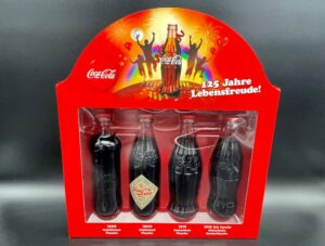 Coca-Cola / 125 Jahre Lebensfreude / Glass Bottle Box Image