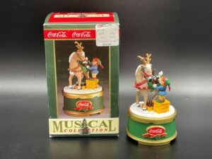 Coca-Cola / Musical Collection / Santa