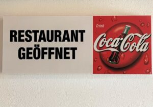 Coca-Cola / Outdoor Lighted Sign / Restaurant Geöffnet Image