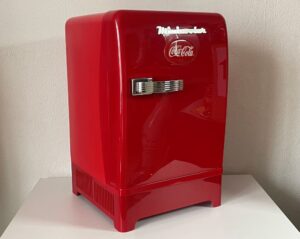 Coca-Cola / Mini Fridge / Enjoy Coca-Cola / Red Image