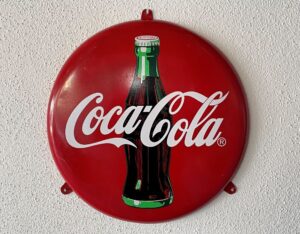 Coca-Cola / Button Sign Metal Image