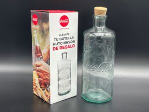 Coca-Cola / Glass Bottle / Hutchinson Image