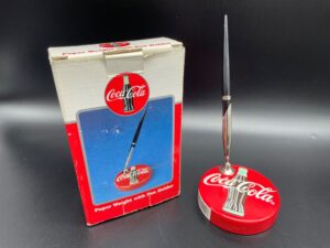 Coca-Cola / Paper Weight With Pen Holder Image