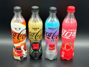 Coca-Cola Zero / Bleach / League Of Legends / Y3000 / Coke Strawberry / PET Bottles Image