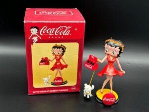 Coca-Cola / Betty Boop Bobber Figurine / Delicious Refreshing Image