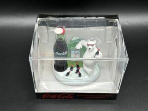 Coca-Cola / Brand Collectible Mini-Clock / Polar Bear And Bottles Image