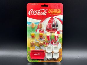 Coca-Cola / Fast Food Fun Accessories / Fashion Dolls & Figures Image