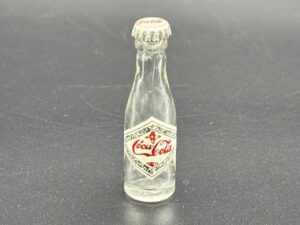 Coca-Cola / Mini Bottle / Straight Sided Bottle Image