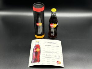 Coca-Cola Light Lemon / MasterCard / Glass Bottle Image