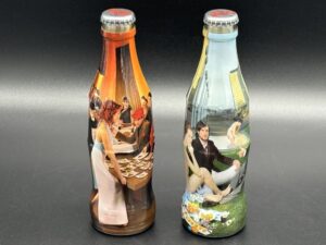 Coca-Cola Light / The Art Of Dining / Set Of 2 / Glass Bottle Image