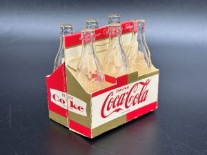Coca-Cola / Mini Bottles / 6 Pack Paper Carrier Image
