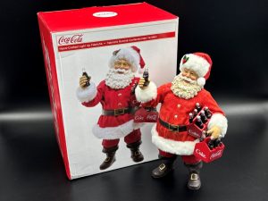 Coca-Cola / Santa Claus With 6 Packs Image