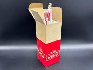 Coca-Cola / Straw Box / Enjoy Frozen Coca-Cola Image