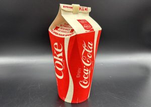 Coca-Cola / Cardboard Container Image