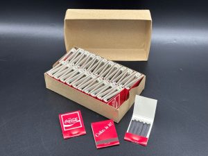 Coca-Cola / Matchbooks in Box / Coke Is It! Image