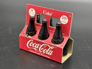 Coca-Cola / Mini Bottles / 6 Pack Paper Carrier / Black Bottles Image