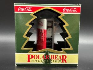Coca-Cola / Polar Bear Collection / Vending Machine Mischief Image