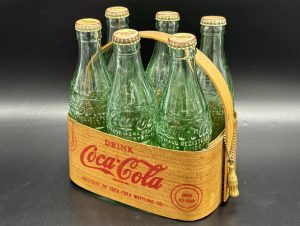 Coca-Cola / 6 Pack Wood Bottle Carrier / 6 For 25¢ Image