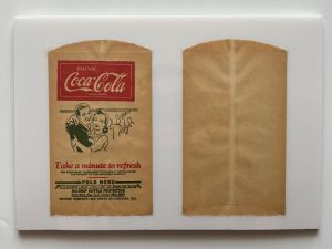 Coca-Cola / No-Drip Protector / Take A Minute To Refresh Image
