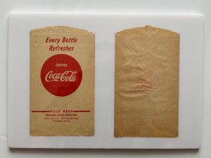 Coca-Cola / No-Drip Protector / Every Bottle Refreshes Image