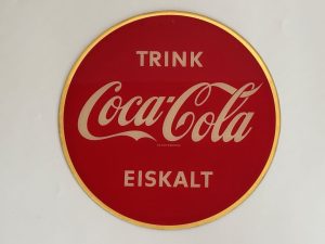 Coca-Cola / Trink Coca-Cola Eiskalt / Glass Sign Image