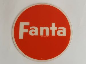 Fanta / 19 / Glass Sign Image