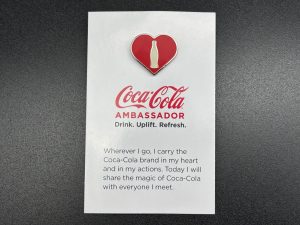 Coca-Cola / Ambassador Red Heart / Pin Image